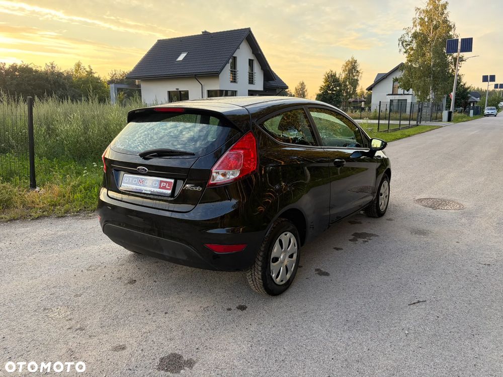 Ford Fiesta 1.25 Ambiente EU5 - 4