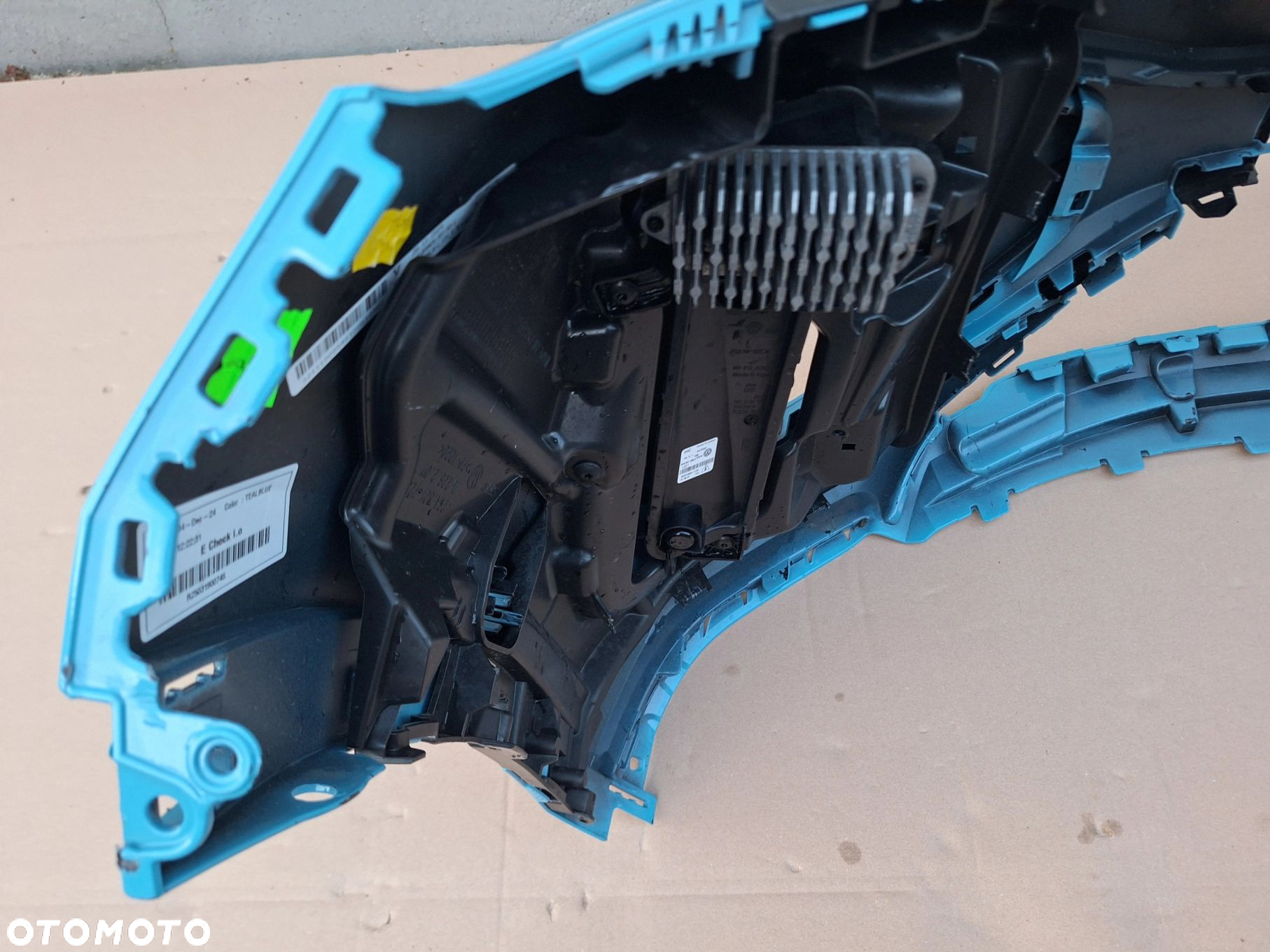 VW T-ROC R-LINE LIFT 22- 2GA CAŁY NIE KLEJONY! KOLOR: LC5A TEAL BLUE ZDERZAK PRZÓD+LED DRL 2GA941055E+ŚLIZGI ORYG 2GA807 - 6