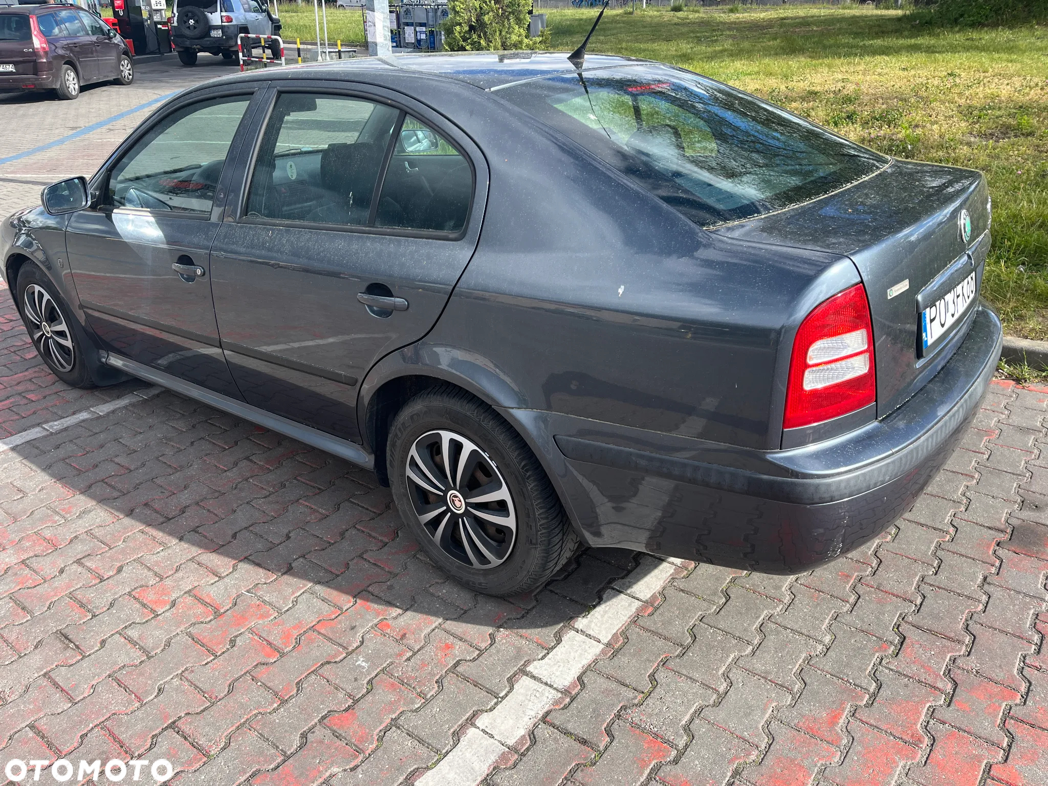Skoda Octavia 1.6 Tour - 4
