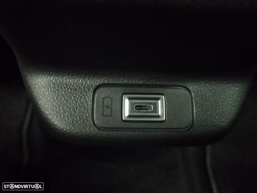 Jeep Avenger 1.2 GSE T3 Altitude - 13