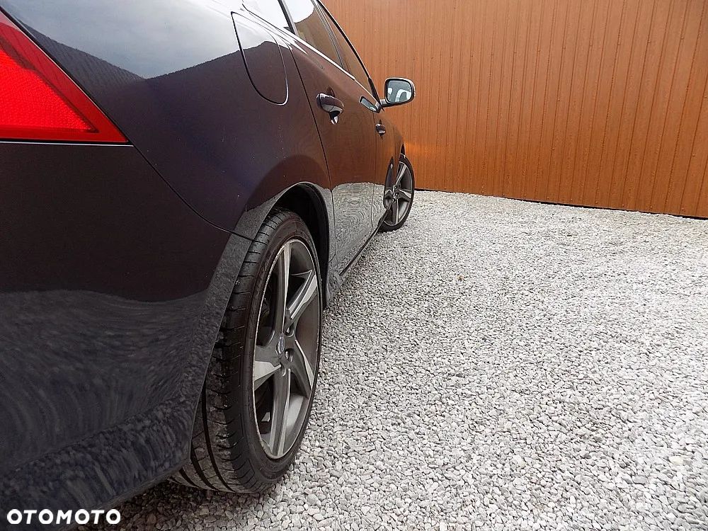 Volvo S60 D2 Powershift RDesign - 26