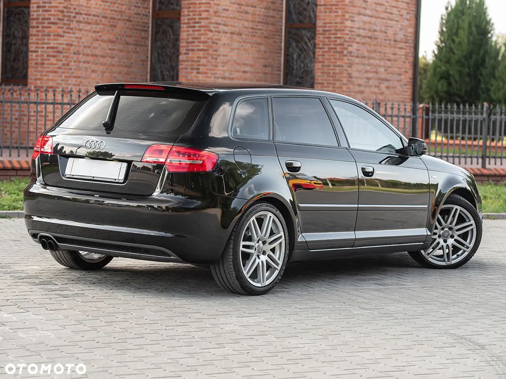 Audi A3 Sportback 1.8 TFSI S tronic S line Sportpaket - 13