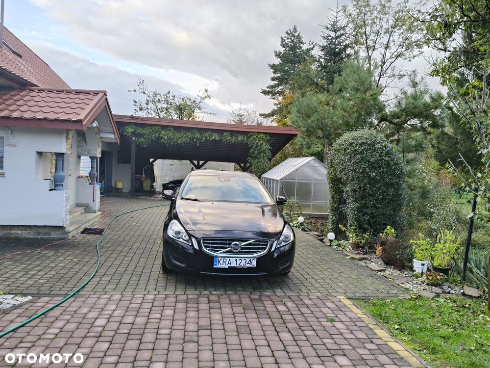 Volvo S60 - 2