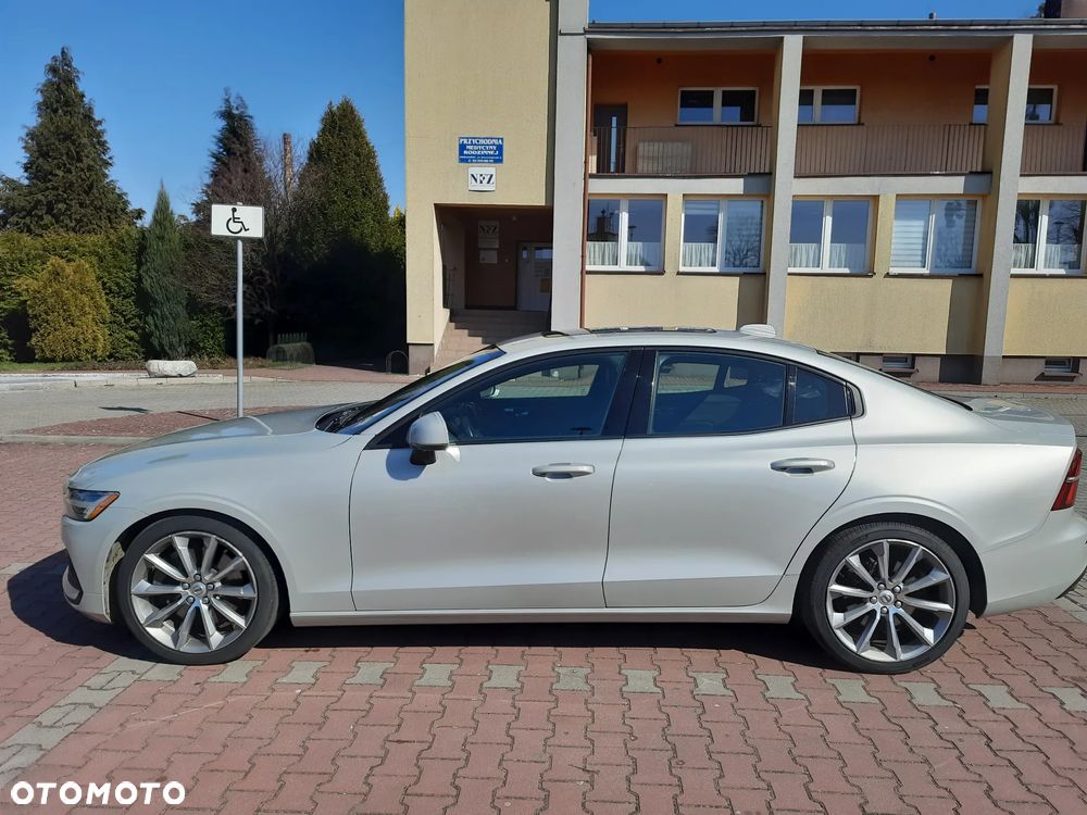 Volvo S60 T6 AWD Momentum Pro - 5