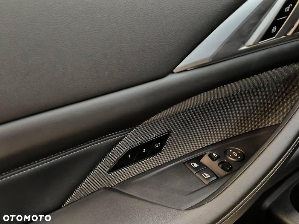 BMW M4 Competition M xDrive sport - 7