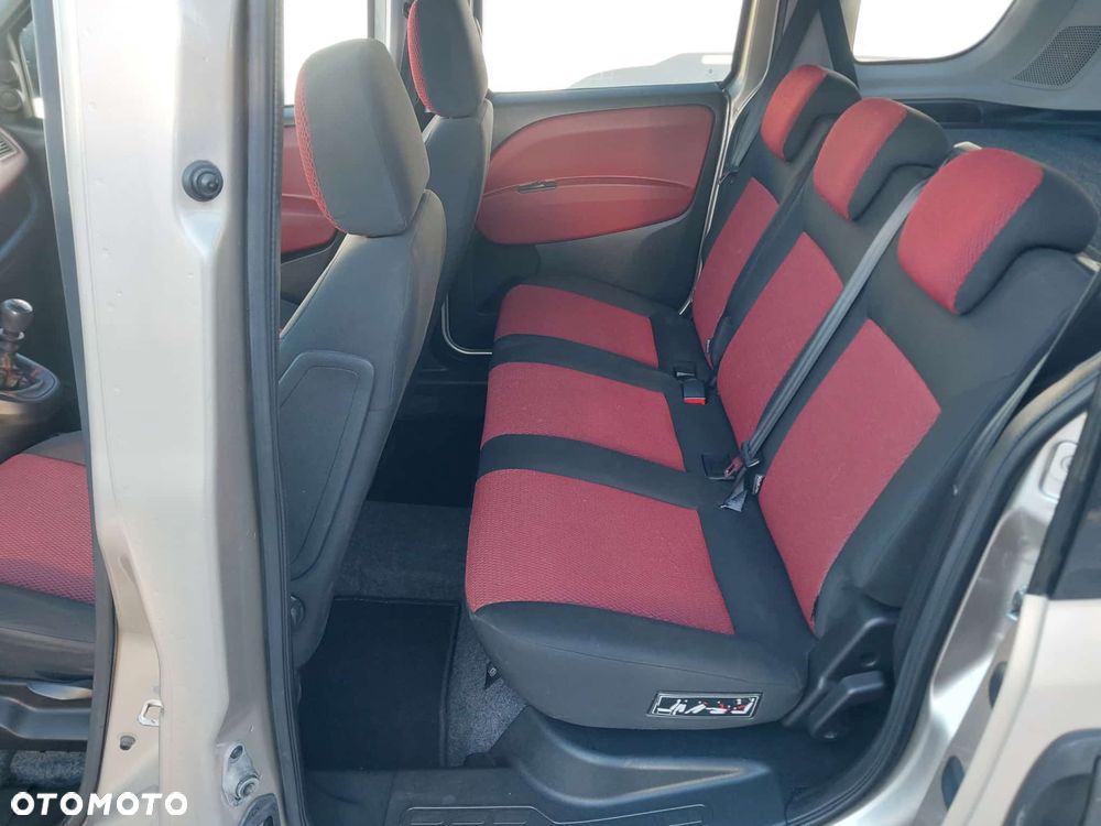 Fiat Doblo 1.4 T-Jet 16V Easy - 20