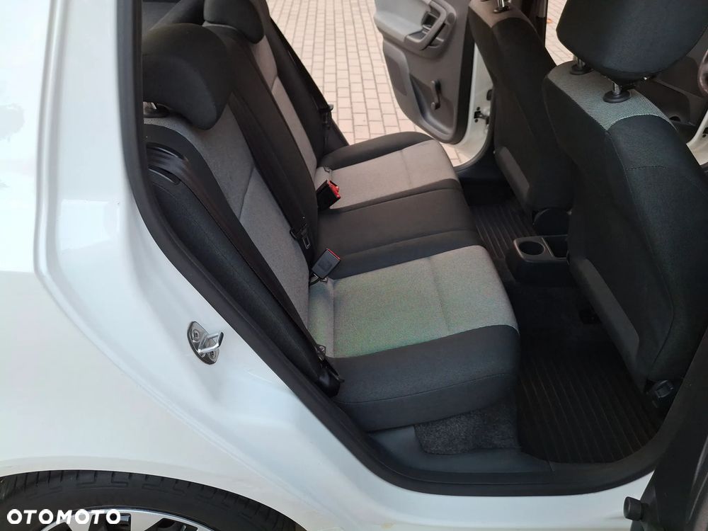 Skoda Fabia - 17
