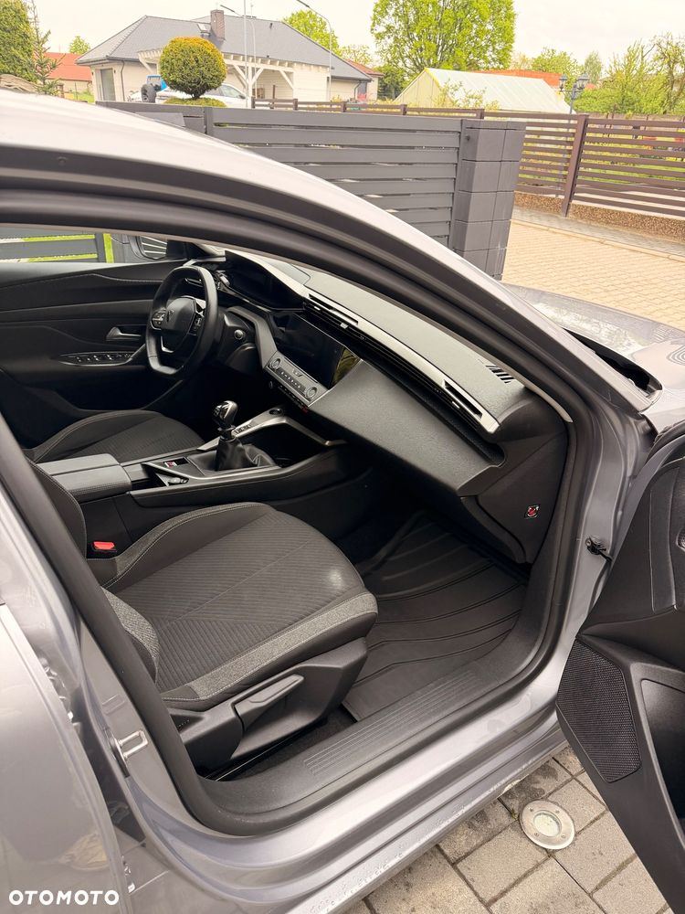 Peugeot 308 - 9