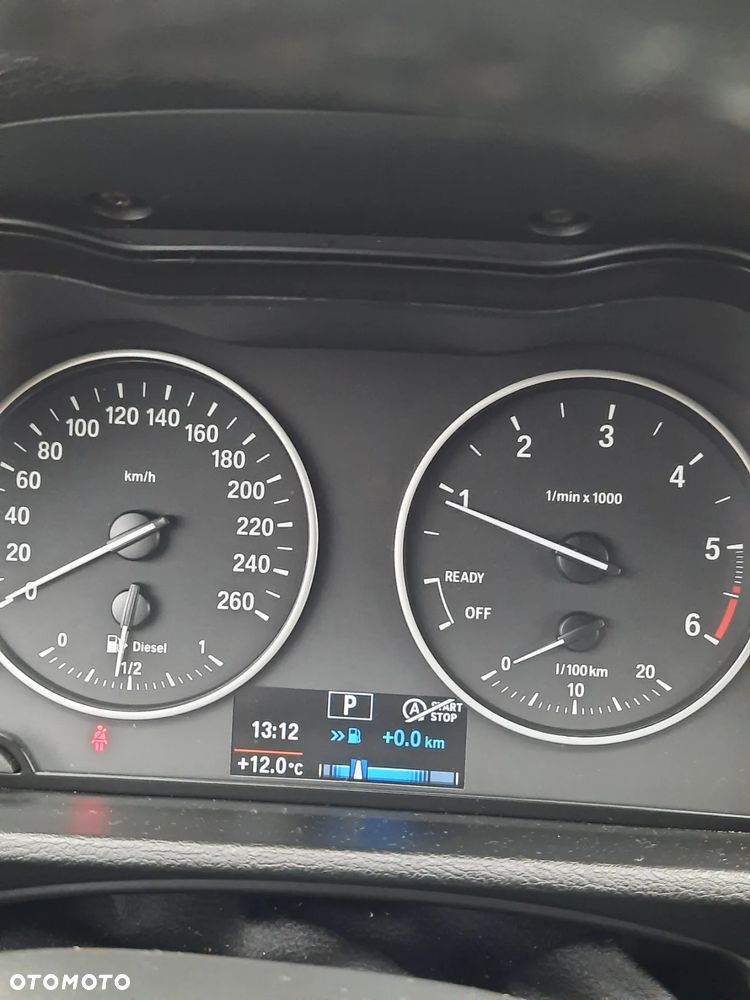 BMW X1 sDrive18d xLine - 16