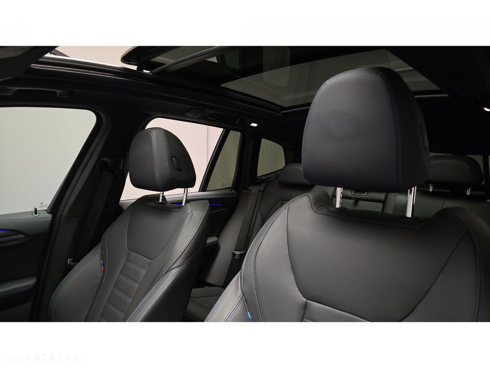BMW X3 - 18