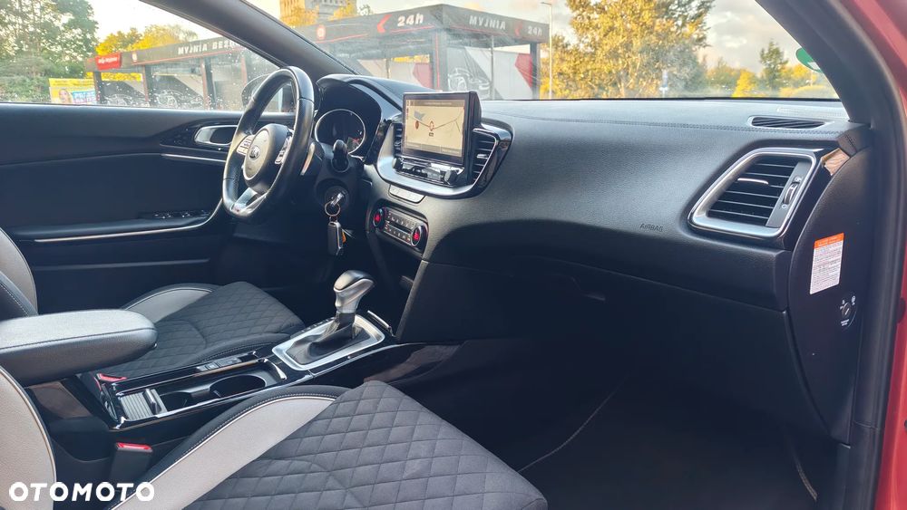 Kia ProCeed 1.5 T-GDI DCT7 OPF (48V Mild Hybrid) GT Line - 30