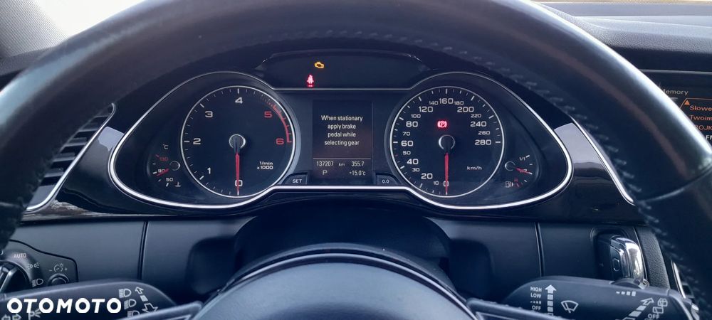 Audi A4 Avant 2.0 TDI DPF clean diesel quattro S tronic S line Sportpaket - 15