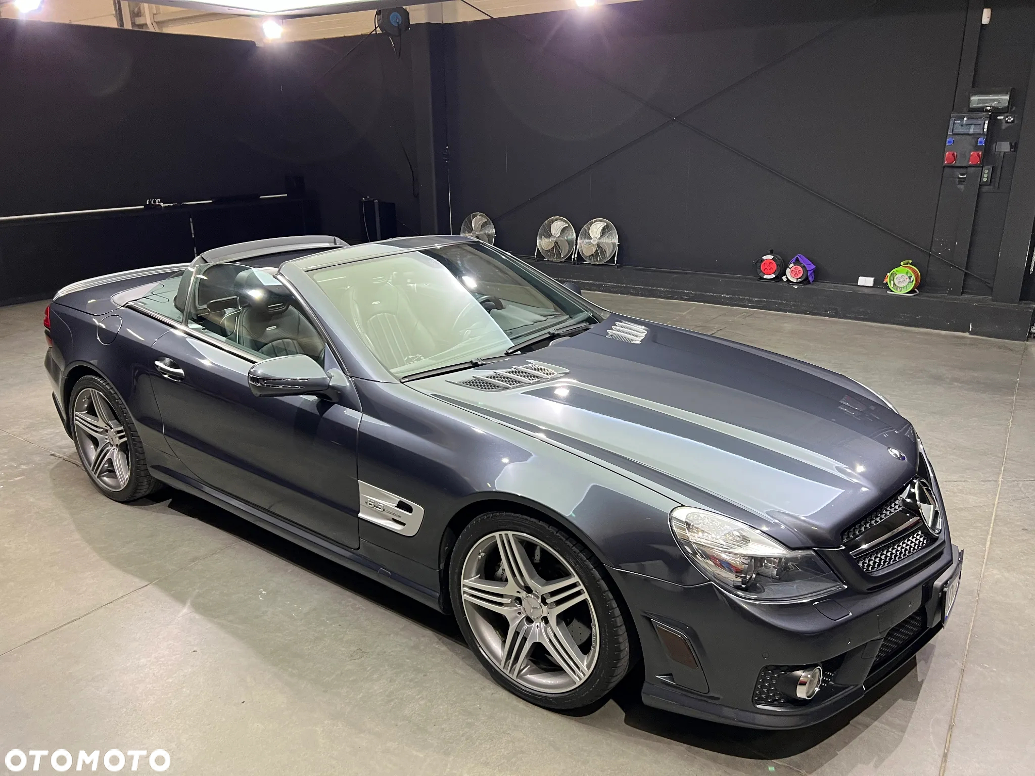 Mercedes-Benz SL 63 AMG SPEEDSHIFT MCT - 11