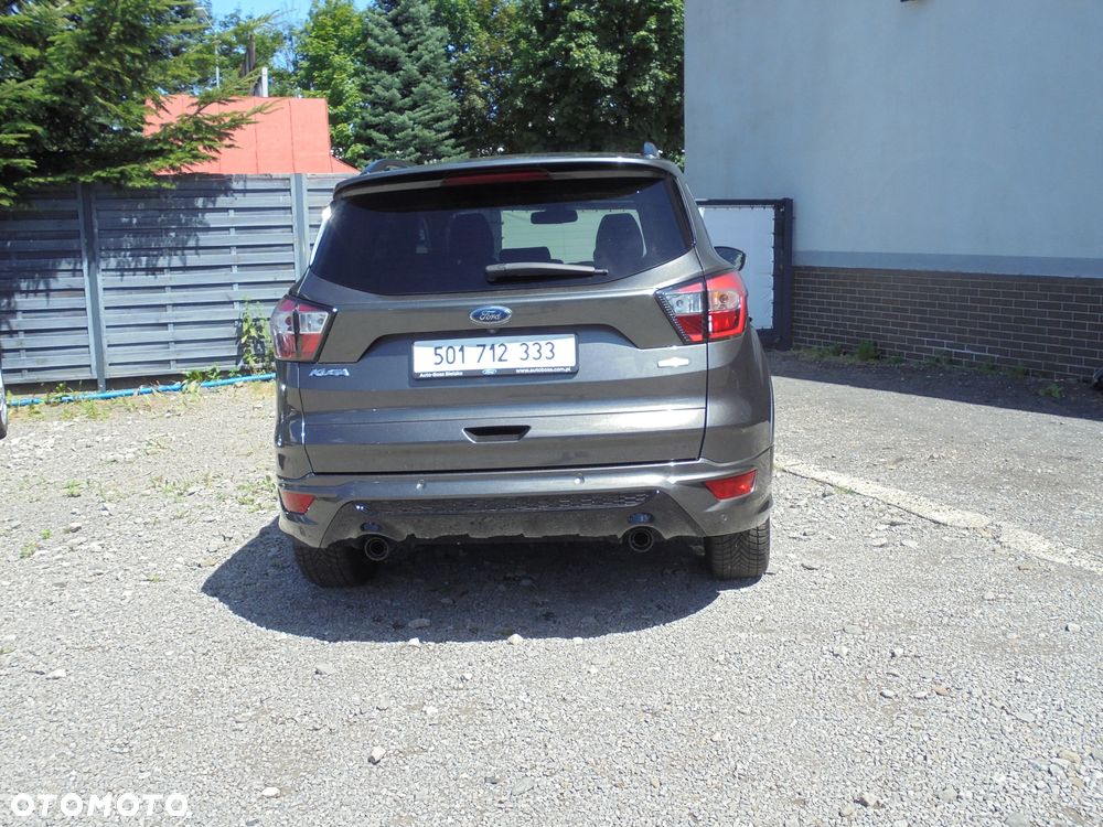 Ford Kuga - 4