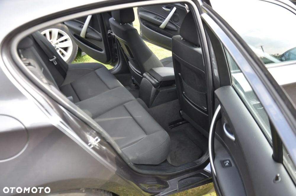 BMW Seria 1 118d - 22