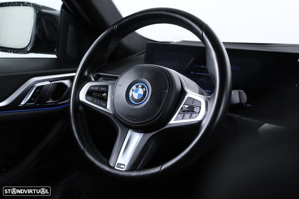 BMW i4 eDrive40 Pack Desportivo M - 16
