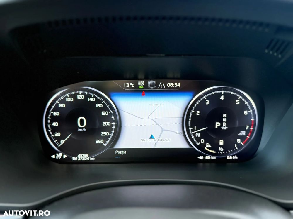 Volvo XC 60 B5 B AWD Geartronic Inscription - 8