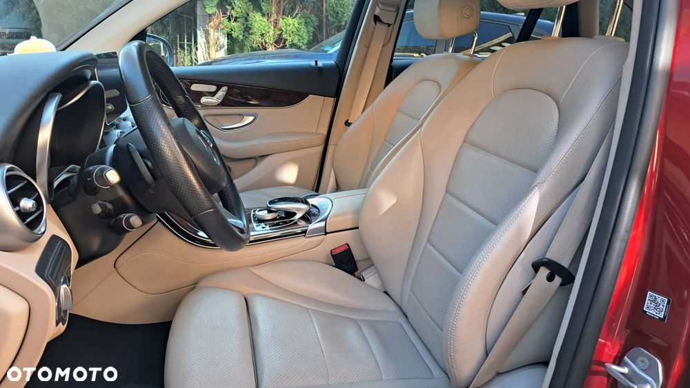 Mercedes-Benz GLC - 9