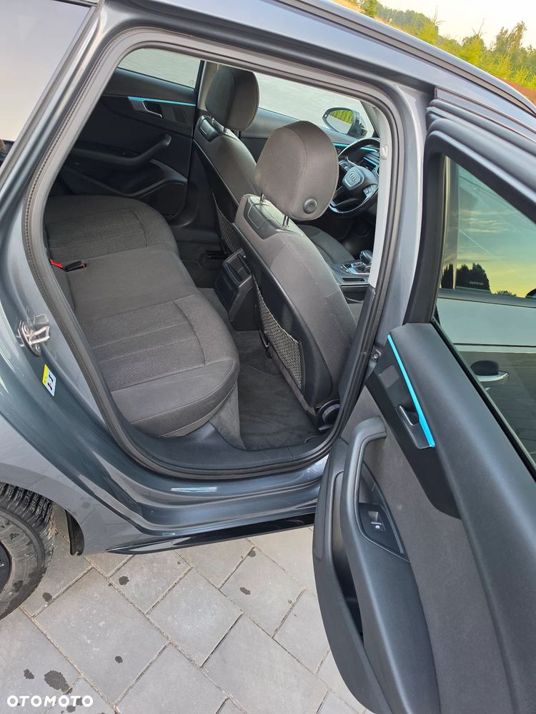 Audi A4 Avant 2.0 TDI S tronic quattro sport - 11