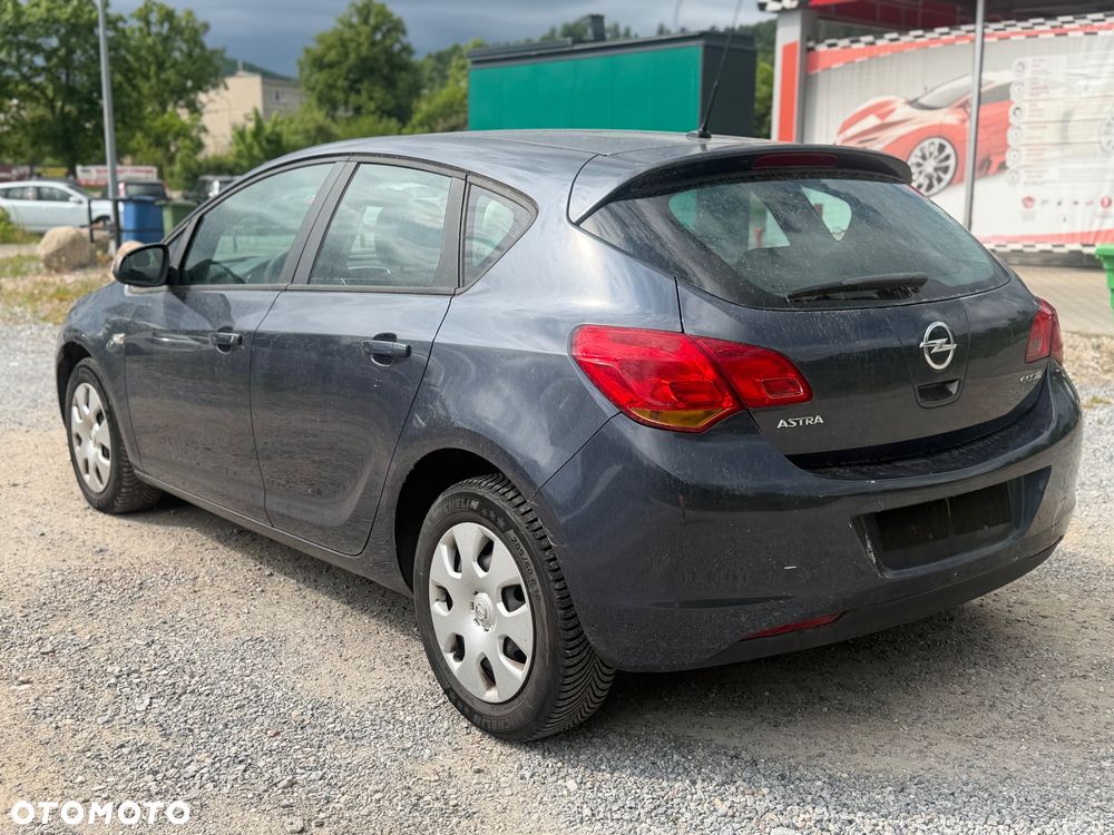 Opel Astra 1.4 ecoFLEX - 7