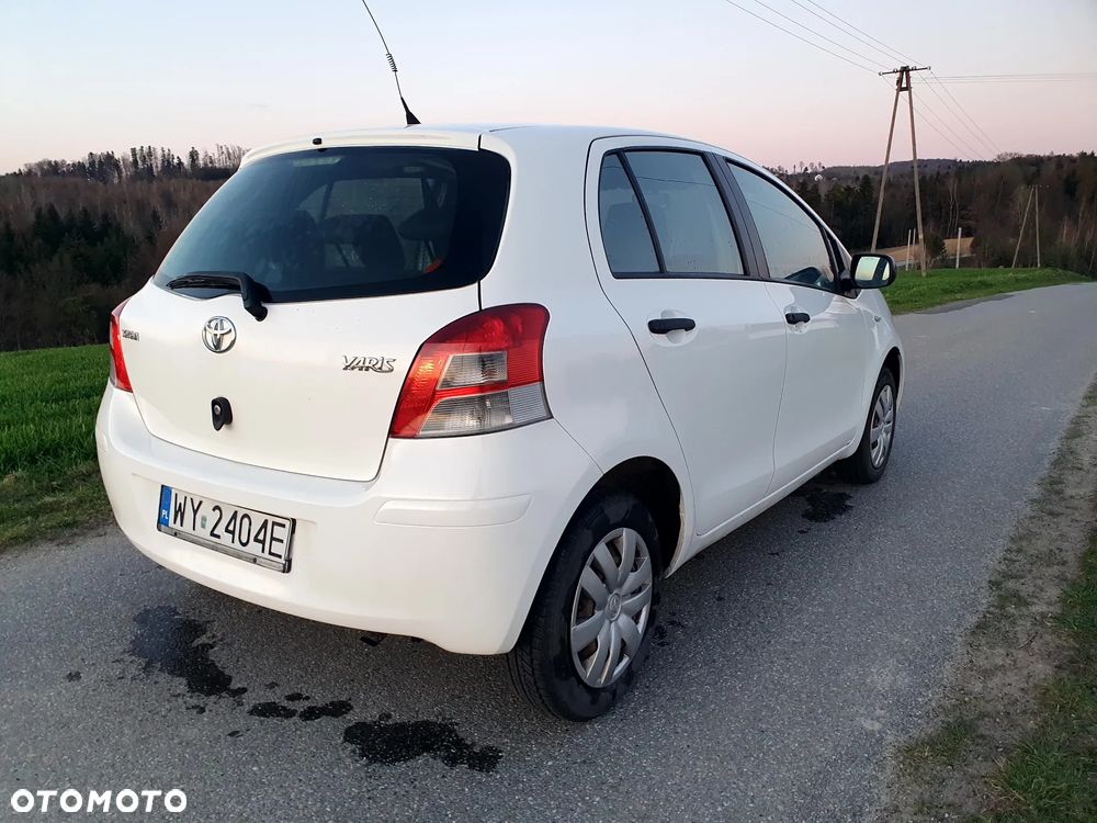 Toyota Yaris 1.0 Entry - 8