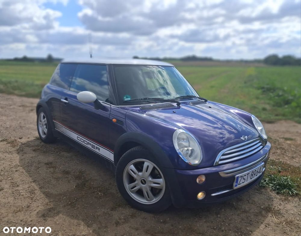 MINI Cooper Standard - 1