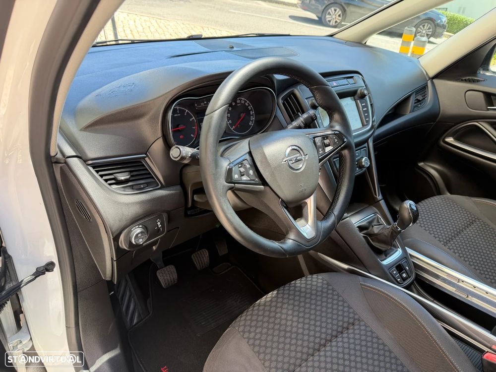 Opel Zafira 1.4 T Cosmo S/S 144g - 14