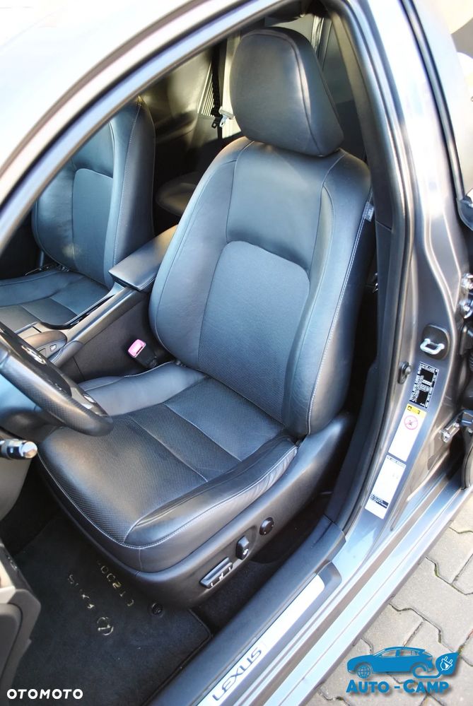 Lexus CT 200h F Sport - 11