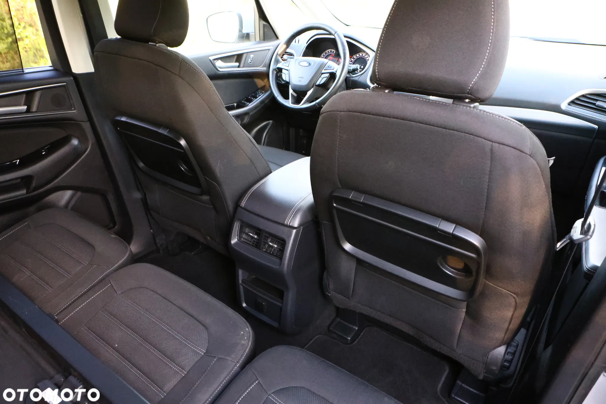 Ford Galaxy 1.5 EcoBoost Titanium - 37