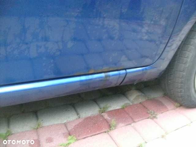 Fiat Grande Punto - 8