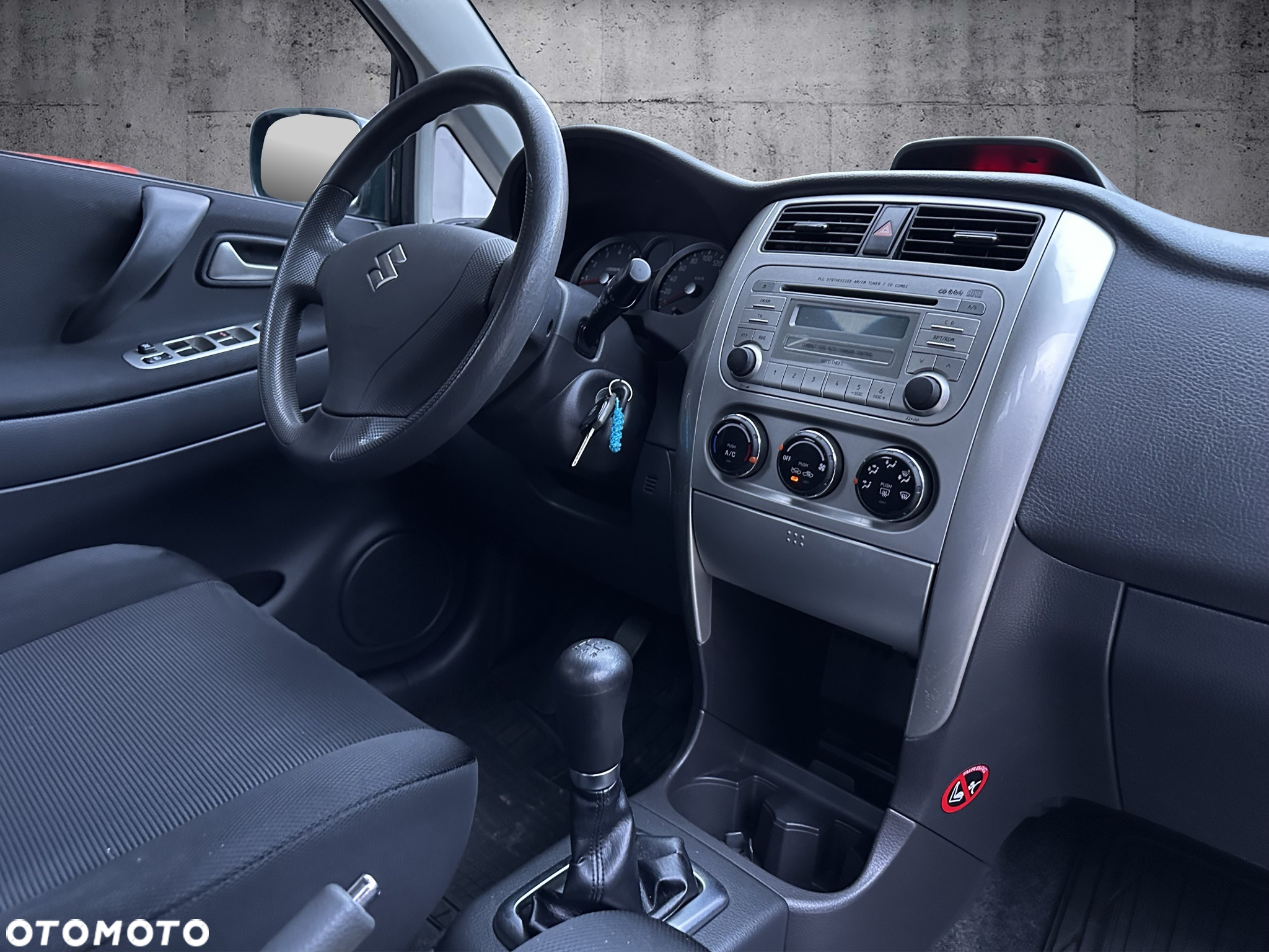 Suzuki Liana Kombi 1.6 Comfort Family - 14
