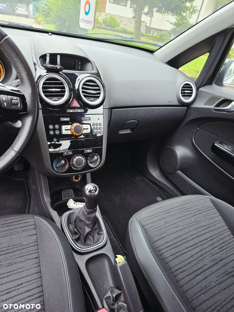 Opel Corsa - 8