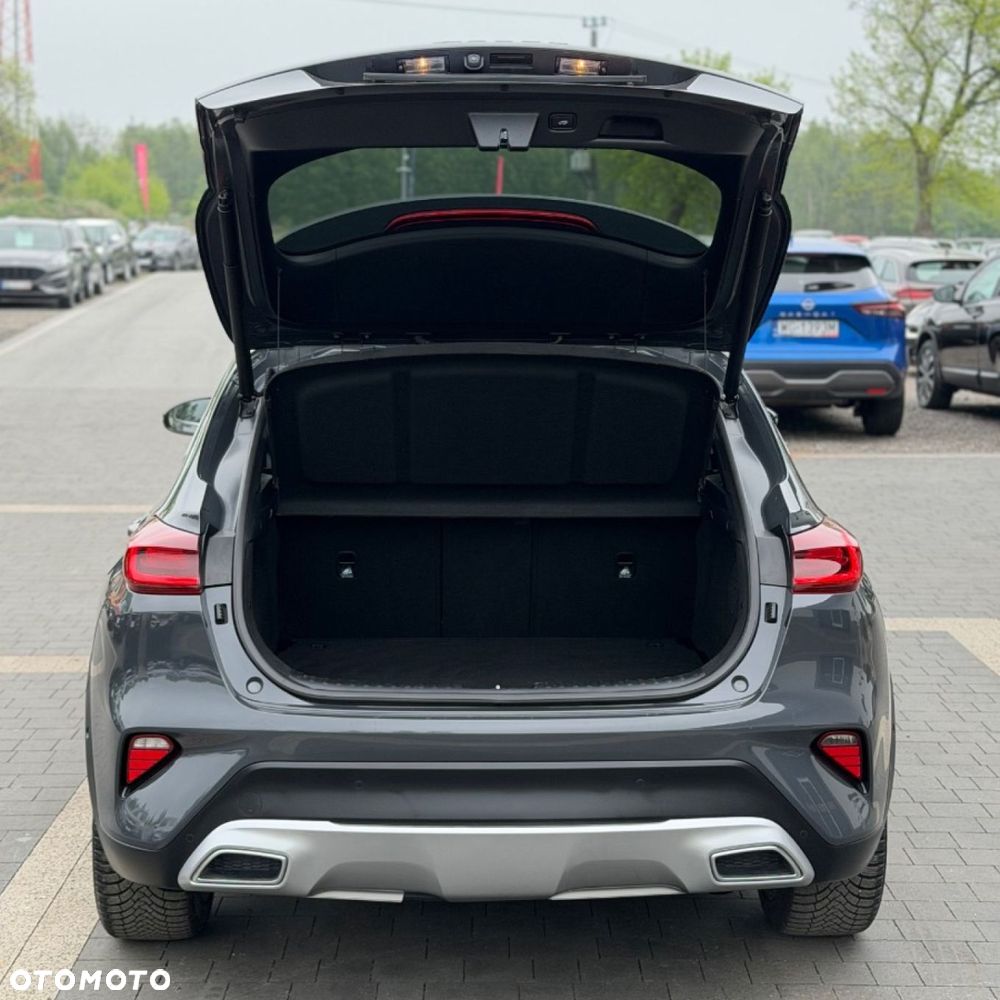 Kia XCeed - 9