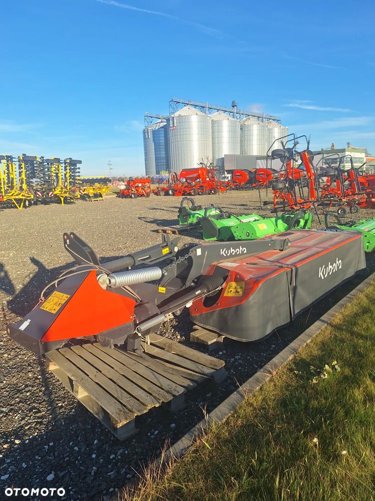 Kubota DM3032 - 1