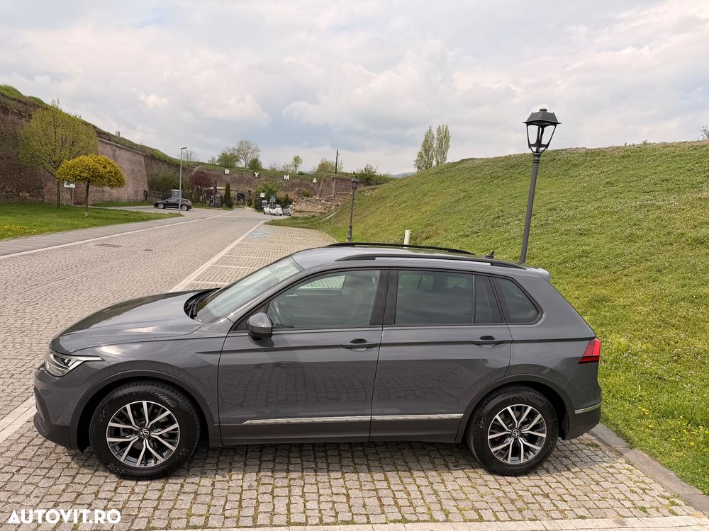 Volkswagen Tiguan 2.0 TDI SCR DSG IQ.DRIVE - 18