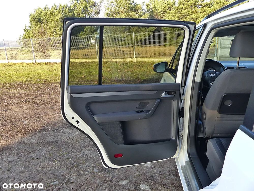 Volkswagen Touran 1.2 TSI BlueMotion Technology Comfortline - 21