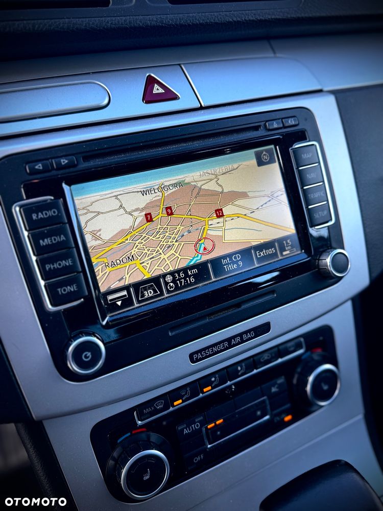 Volkswagen Passat 2.0 Turbo FSI Automatik Comfortline - 22