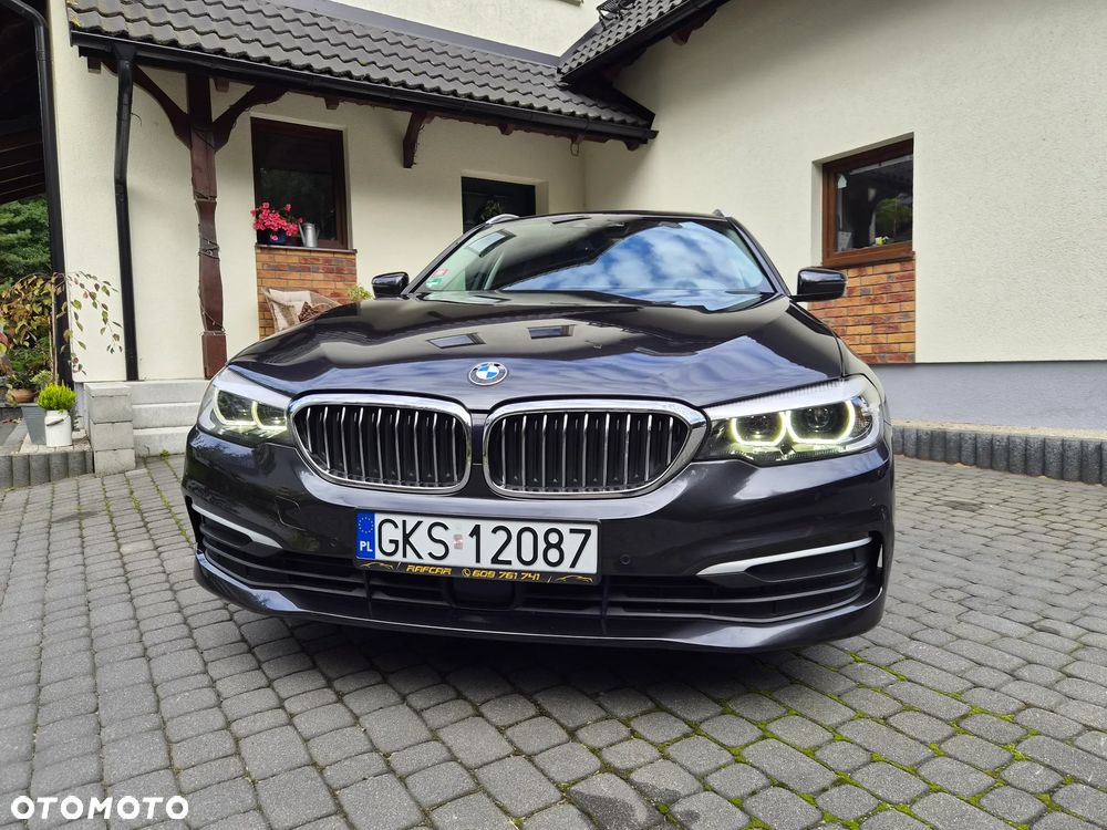 BMW Seria 5 530i Luxury Line - 34