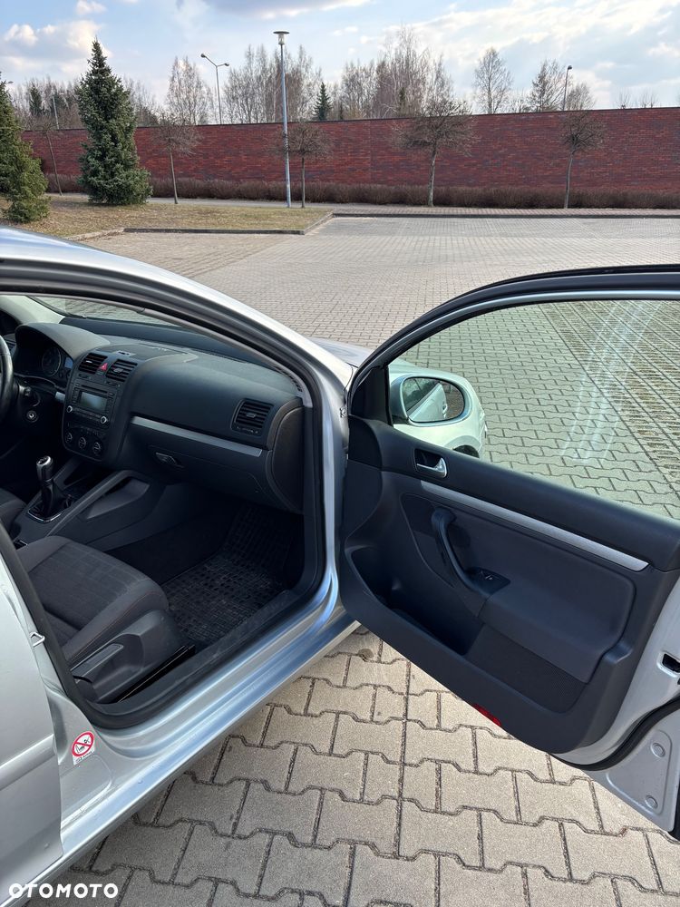 Volkswagen Golf 1.9 TDI GT Sport - 13