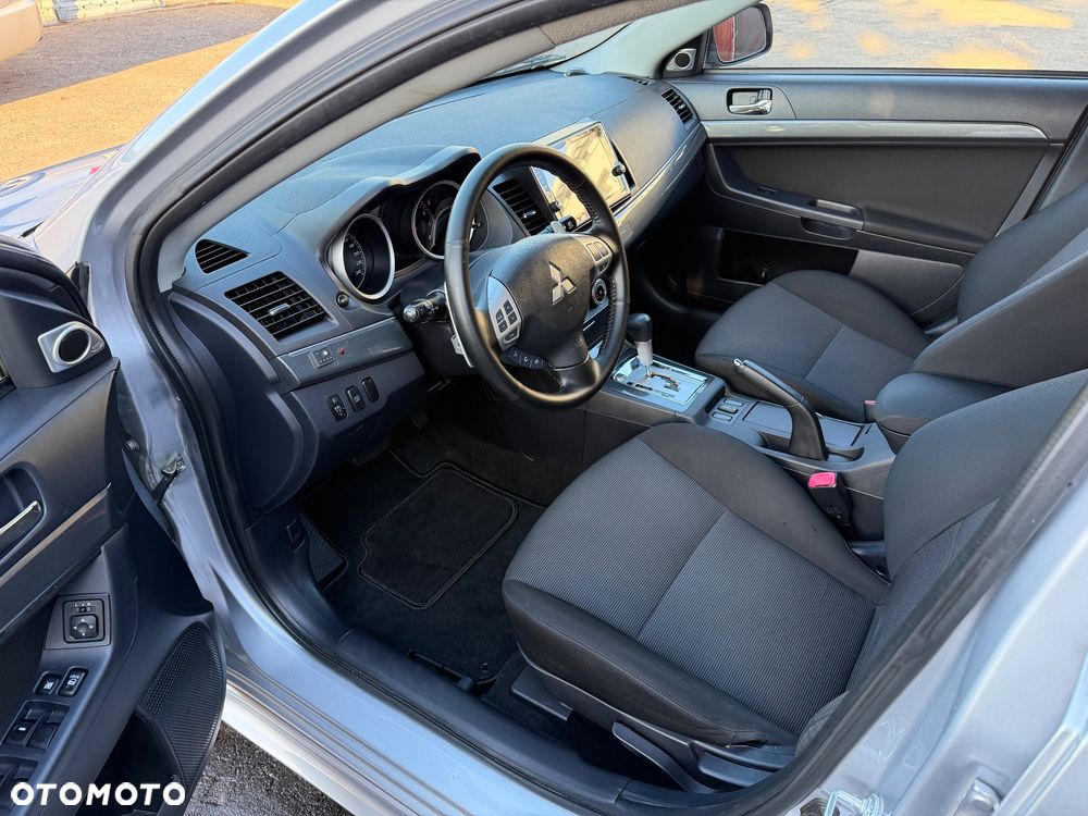 Mitsubishi Lancer 1.8 CVT Intense - 7