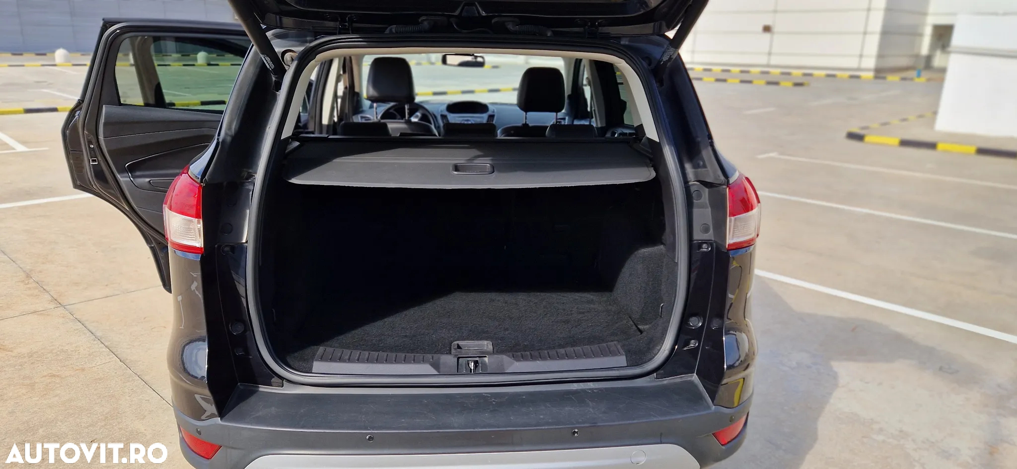 Ford Kuga 2.0 TDCi 4WD Powershift Titanium - 15