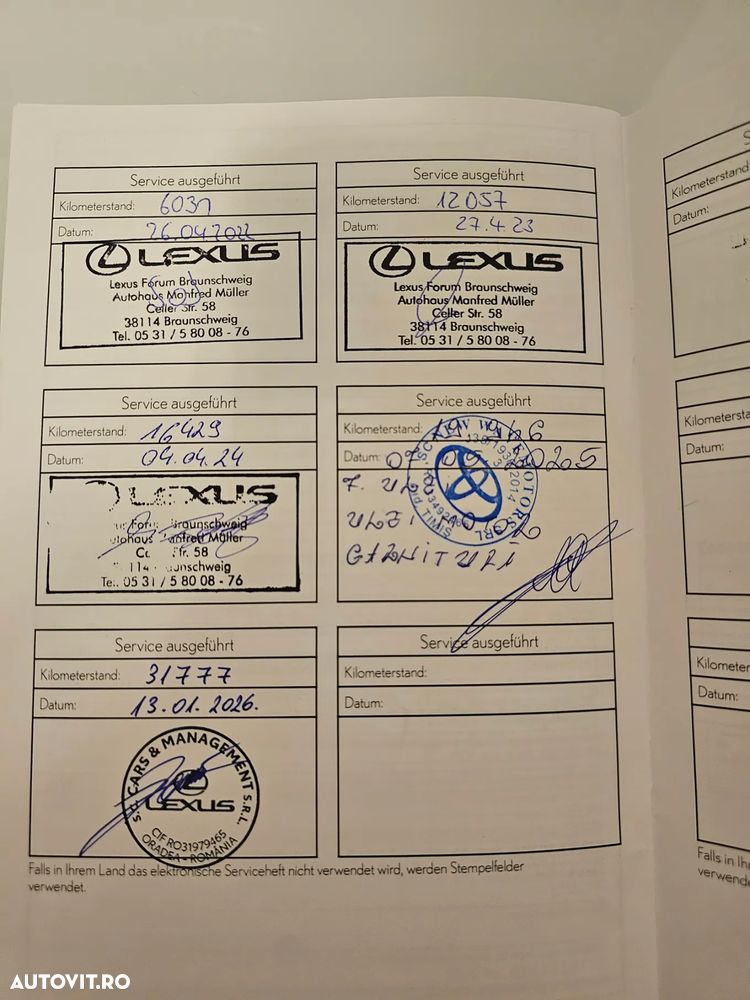 Lexus UX 250h Luxury Line - 3