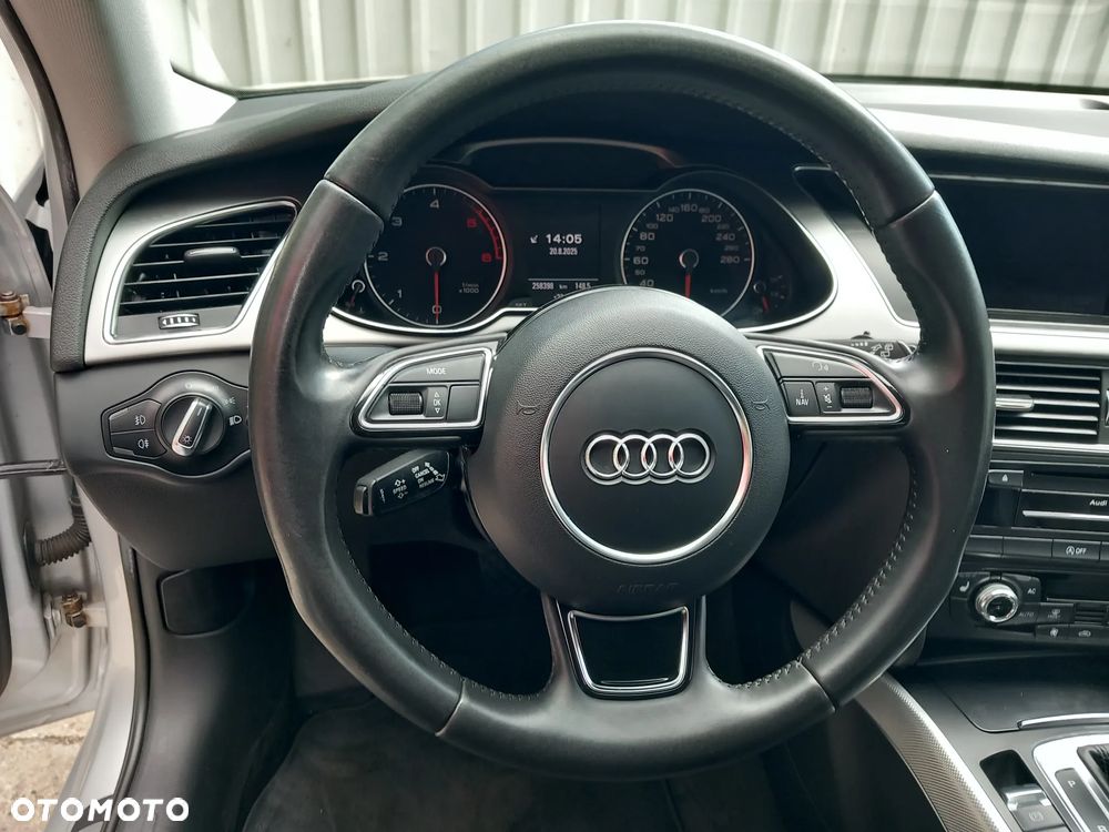 Audi A4 Avant 2.0 TDI DPF multitronic S line Sportpaket - 18