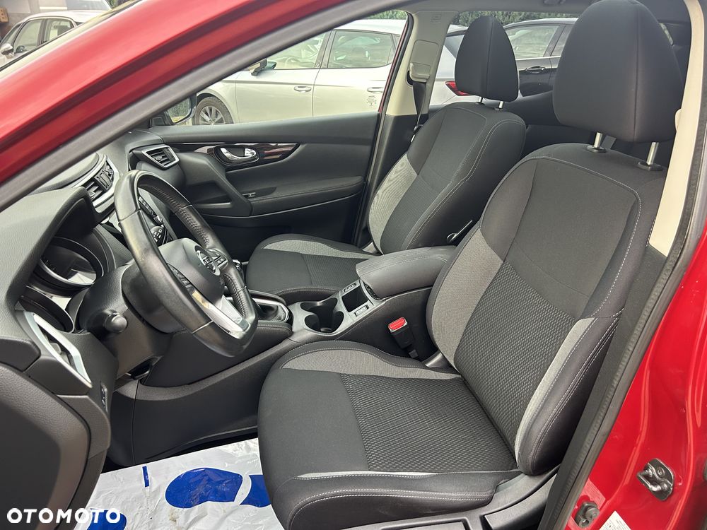 Nissan Qashqai 1.6 DIG-T N-Connecta - 11