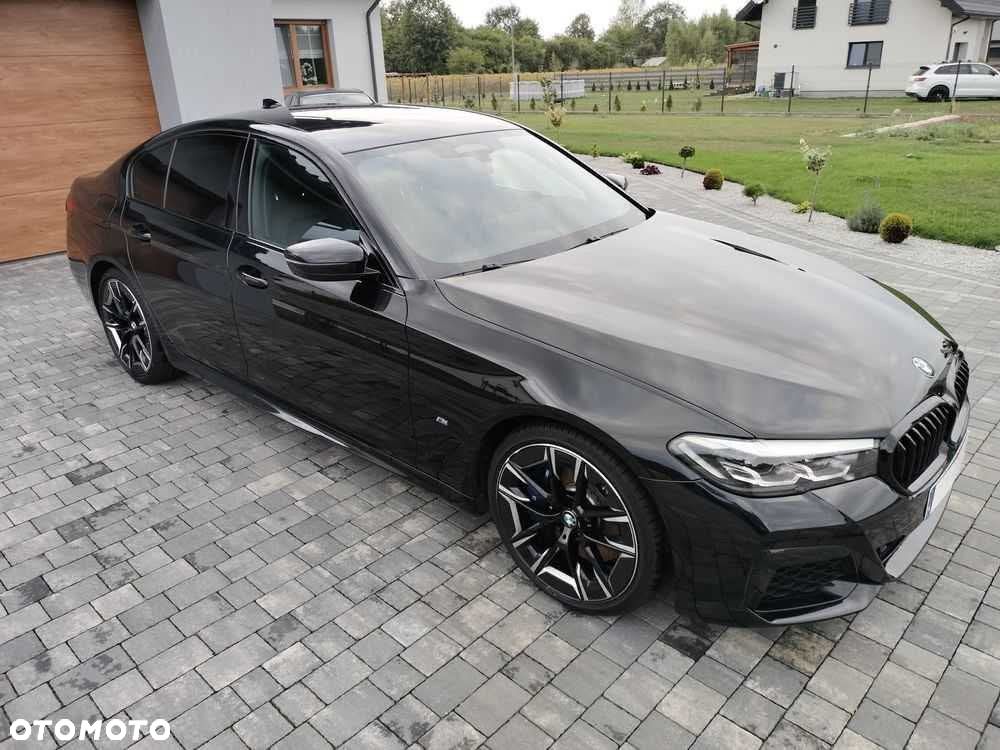 BMW Seria 5 530d xDrive mHEV M Sport sport - 3