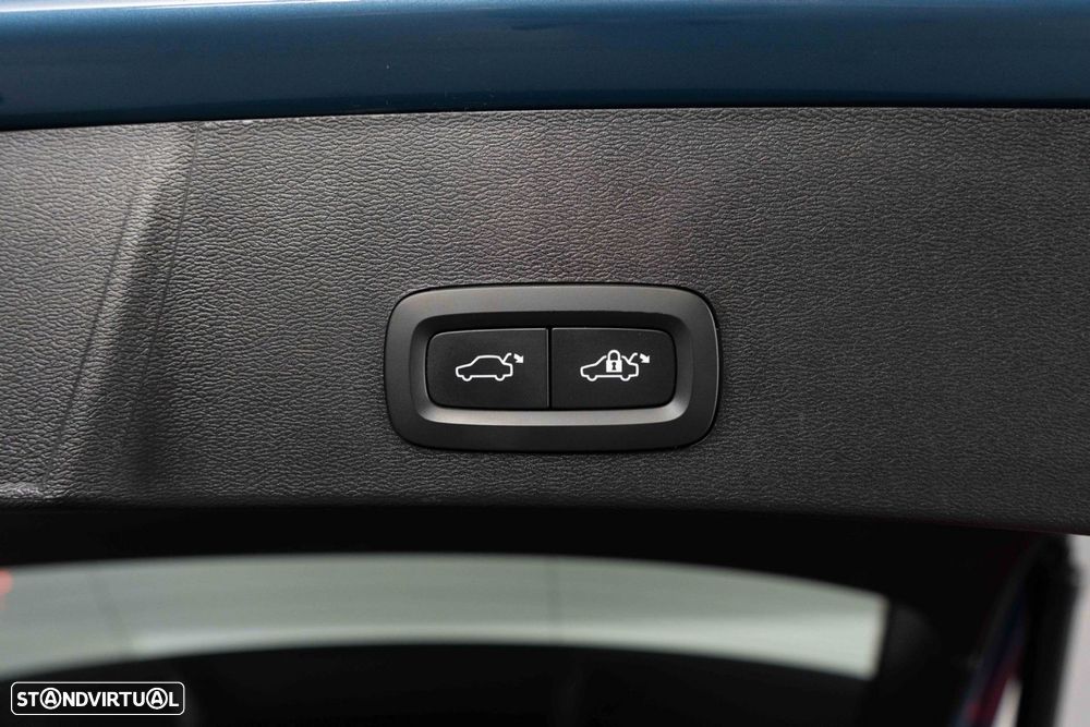 Volvo XC 40 1.5 T4 PHEV Inscription Expression - 14
