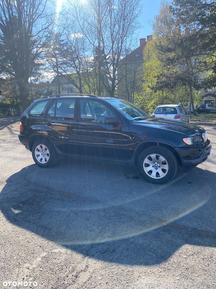 BMW X5 3.0 i - 4