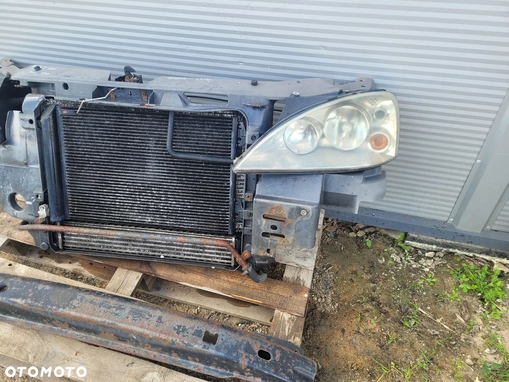 Ford Galaxy MK1 lift 2002r 1.9 TDI Pas przedni lampy chlodnica - 4