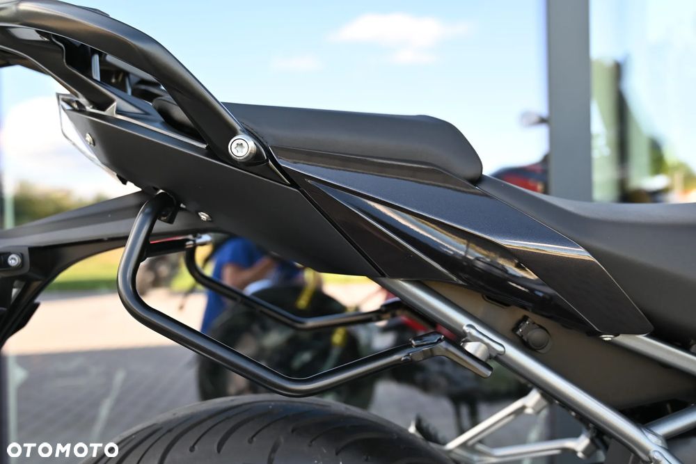 BMW R - 13