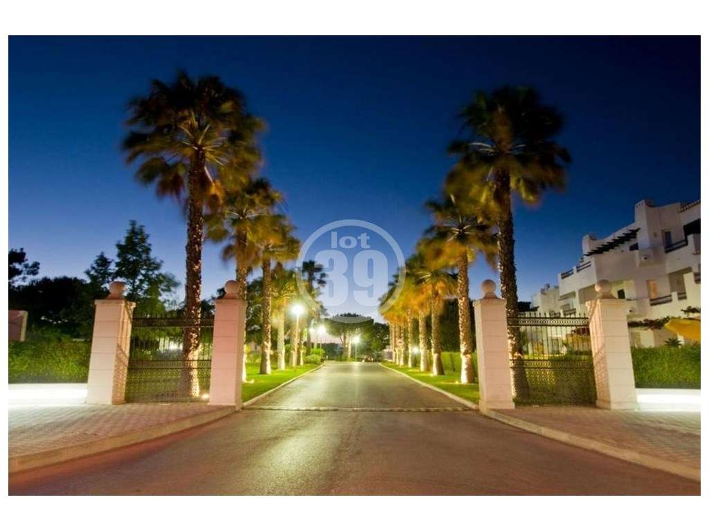 Bonito apartamento com 2 quartos em excelente resort a 10 minutos a... - Grande imagem: 2/34